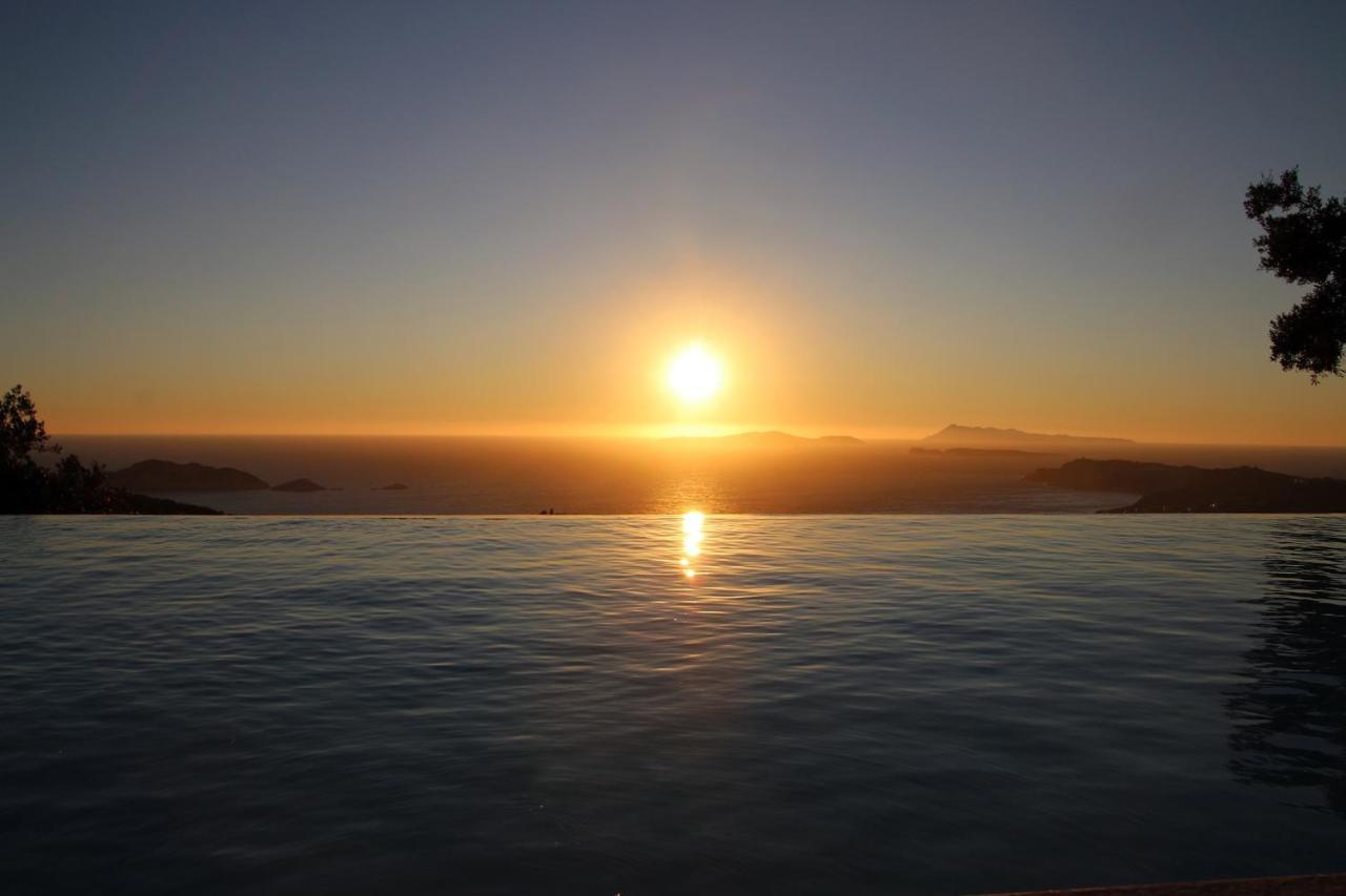 Sunset Sea View 2 Villa *